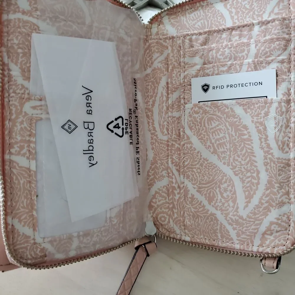 Vera Bradley Leather RFID 3-in-1 Crossbody in Pink Sand New with Tags - Picture 6 of 7